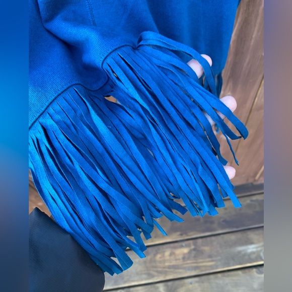 Terre Bleue Women's Short Sleeved Cowl Neck Top With Fringe Size S - Picture 8 of 9